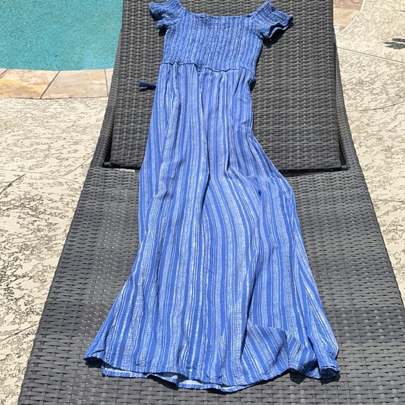 Band of Gypsies Smocked Maxi Dress - Picture 7 of 10